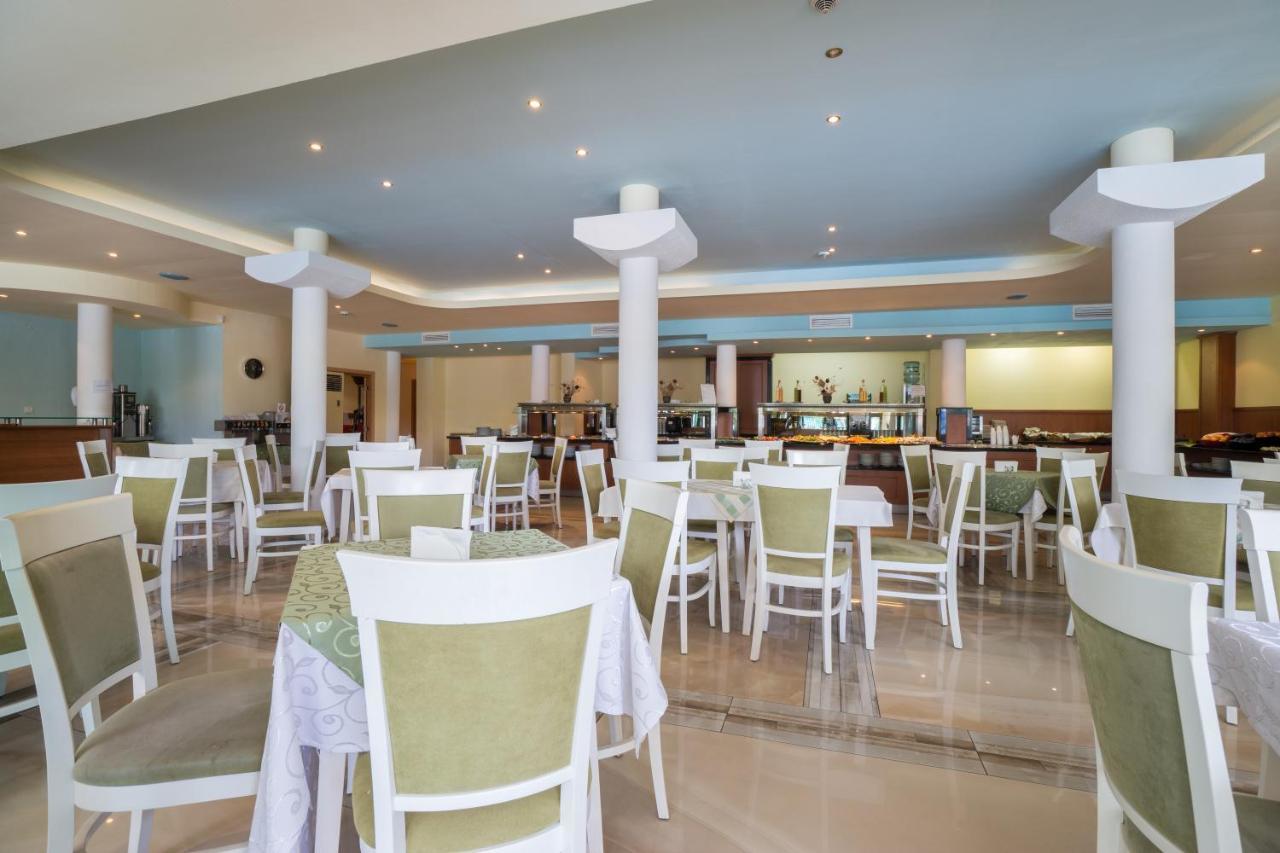 Perla Plaza Hotel プリモルスコ エクステリア 写真